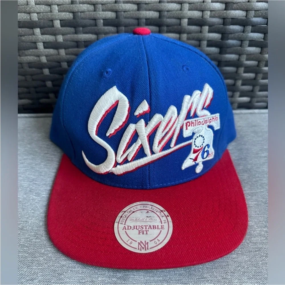 Mitchell & Ness Philadelphia 76ers Snapback Cap